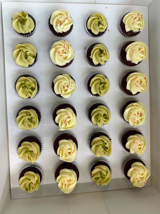 Mini Cupcakes for Parties and Giveaways